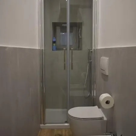 Apartment Dimore Genovesi 2 *